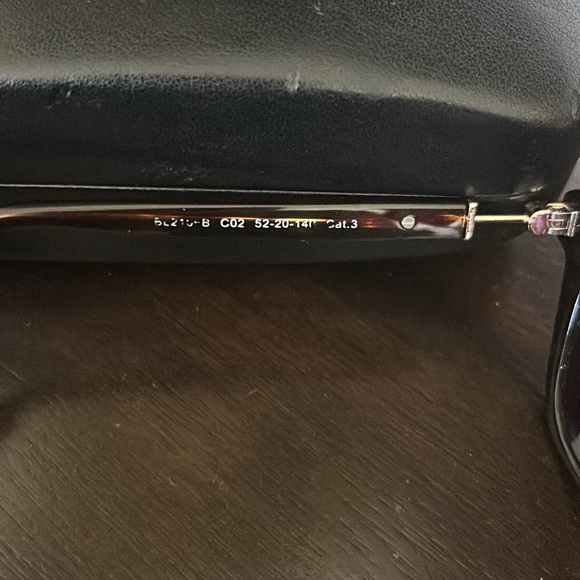 Balmain Sunglasses - Picture 6 of 6